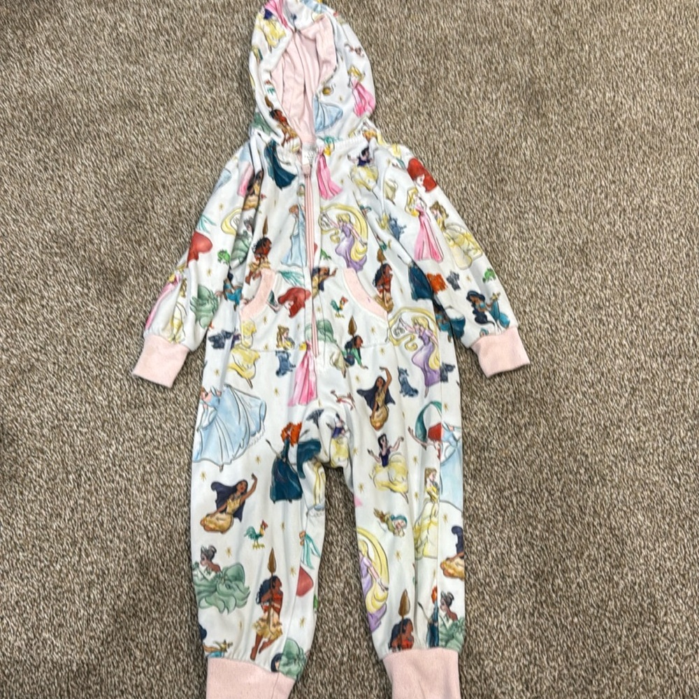 Used Disney store princess jammie size 2t